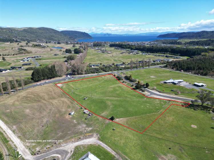 2/760 Whangamata Road Kinloch_3