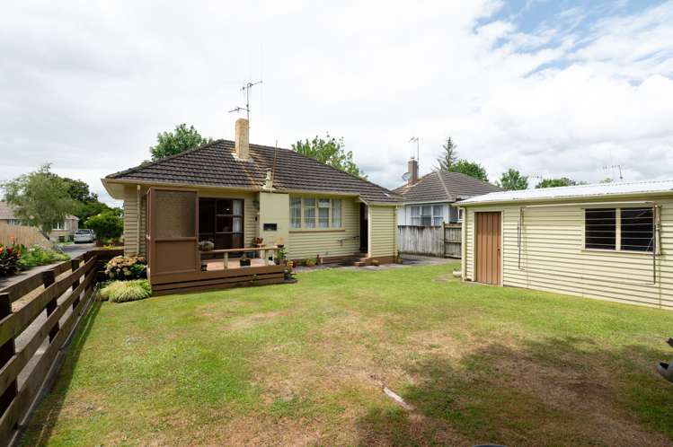 53 Kenney Crescent Fairfield_12