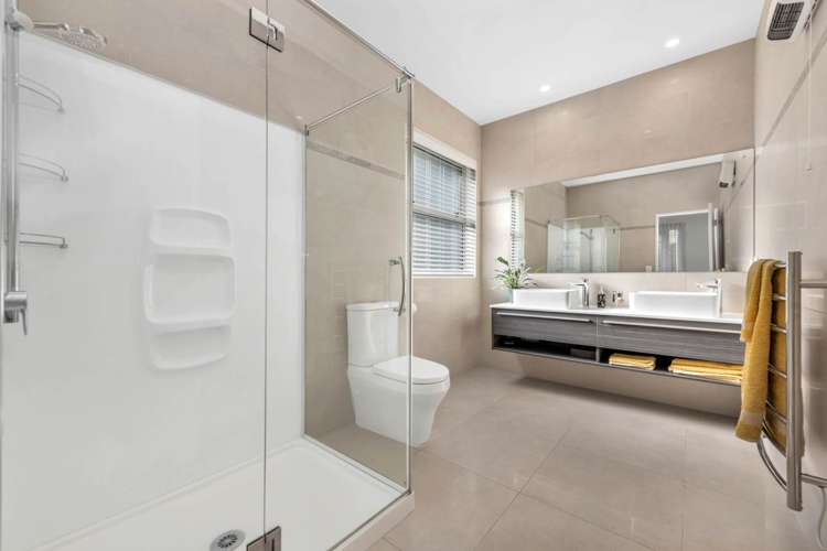 24 Lydiard Place Beachlands_16