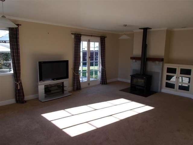 125 Charles Street Burleigh_1