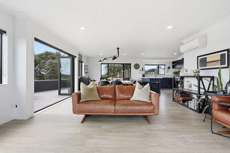306 Papamoa Beach Road Papamoa_11