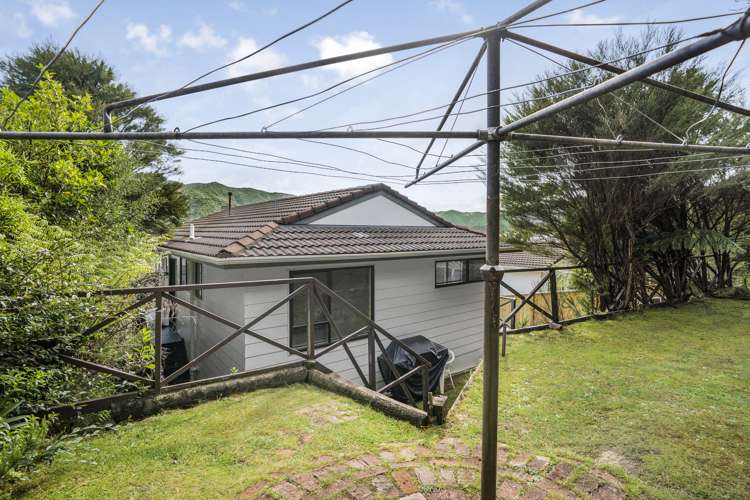 10 Trelawney Road Wainuiomata_13
