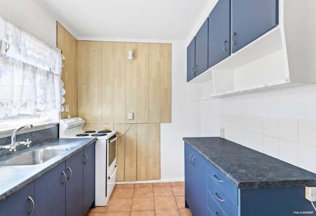 2/11 Oakland Avenue Papatoetoe_3