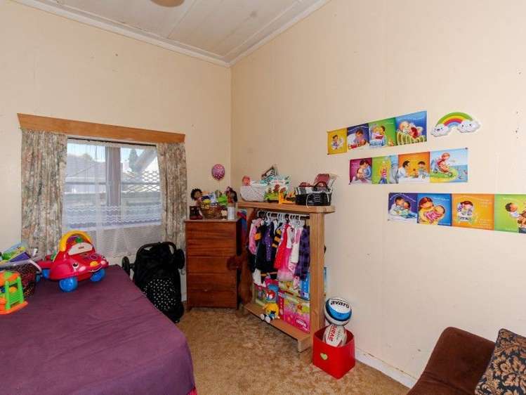 63 Queen Street Waitara_19