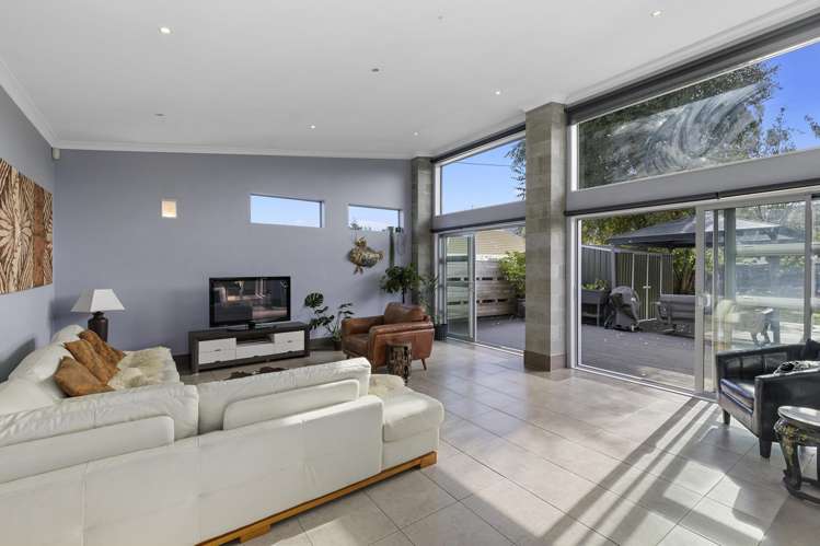 535 Fergusson Drive Trentham_7
