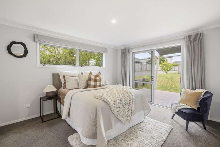 14 Gabriela Close Pyes Pa_11