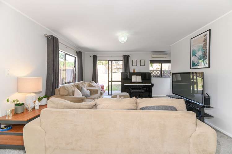 2/24 Eastglen Road Glen Eden_5