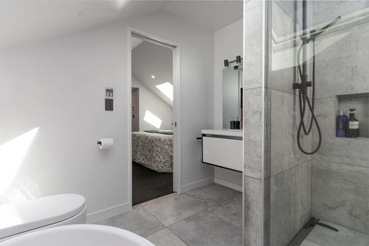 5 Kawharu Street Marshland_34