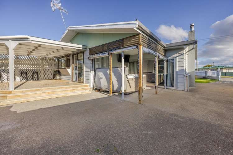 86 Wycliffe Street Onekawa_1