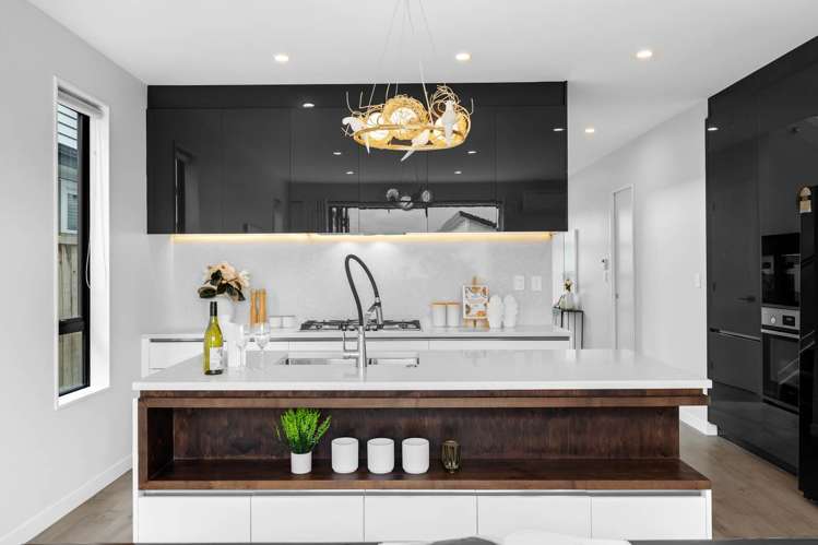 21 Paripari Street Flat Bush_6