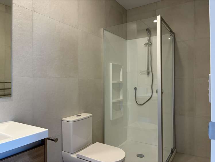 131 WAITUARUA DRIVE "Waiata Shores" Takanini_10