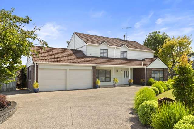 Stylish two-storey family living