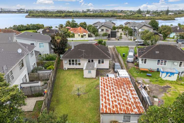 261 Panama Road Mt Wellington_15