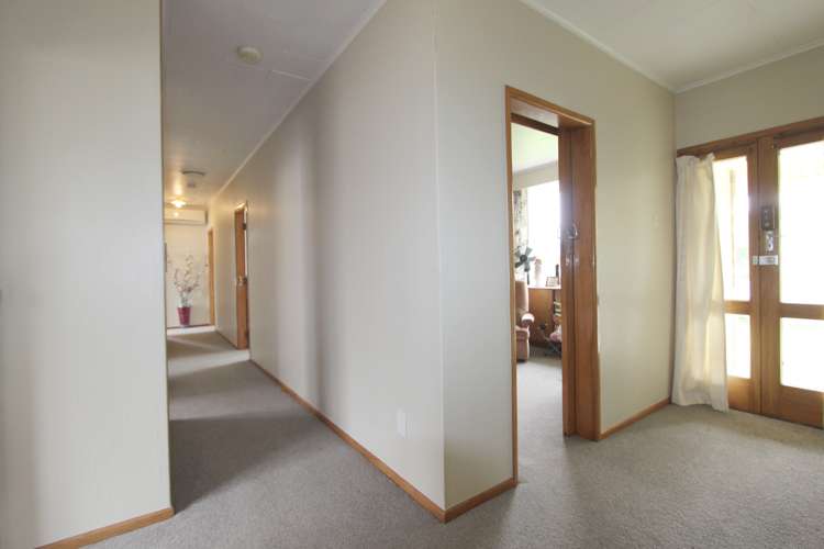 5 Duke Street Pahiatua_10