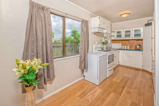 1/56b Burundi Avenue Clendon Park_3