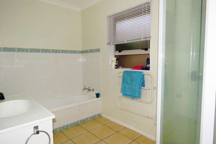 15 Oaklands Drive Cambridge_11