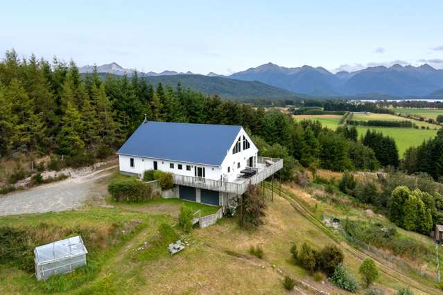 270 Hillside-Manapouri Road Manapouri_3