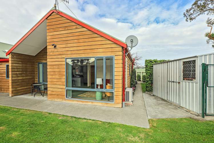 4/411 Eastbourne Street East Hastings_5