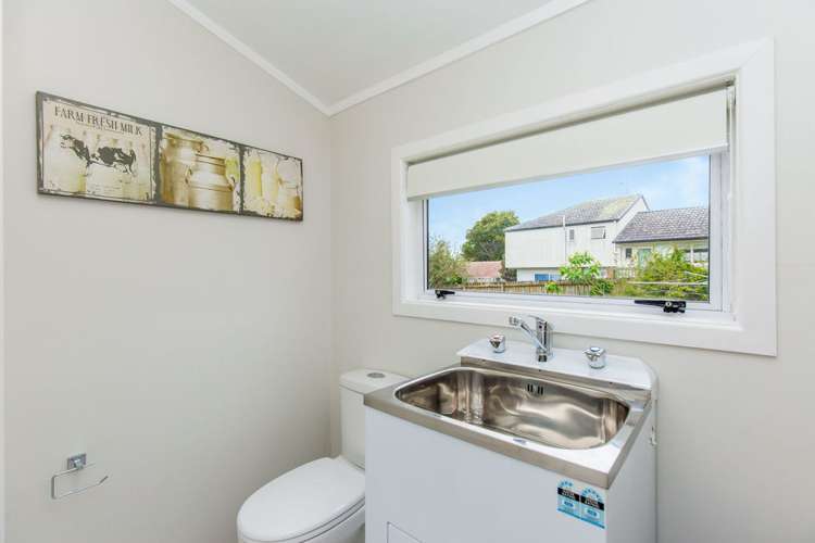 55 Hain Avenue Mangere East_13