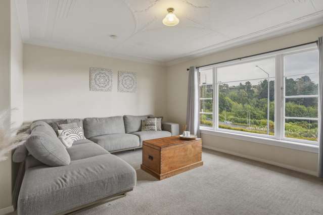 4 Riselaw Road Calton Hill_2