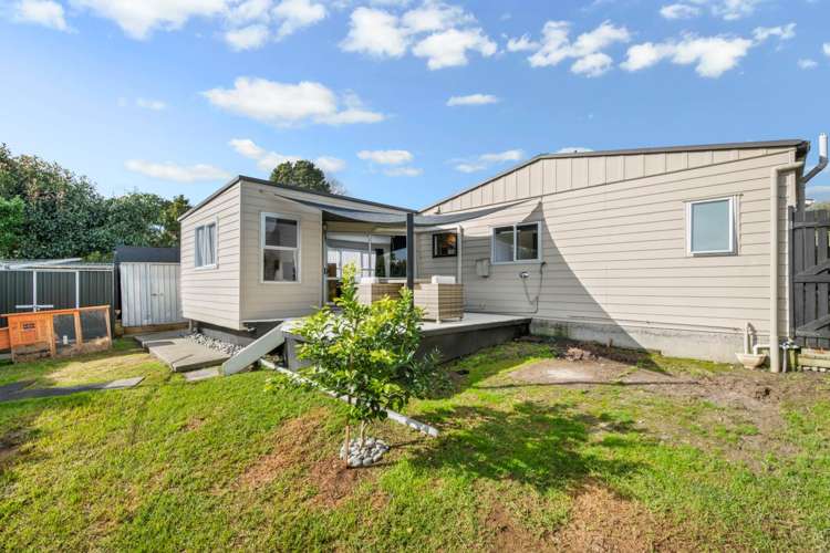 39b Brian Crescent Stanmore Bay_12