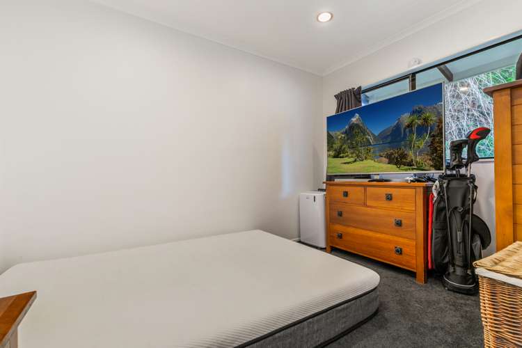 2/19 Poto Street Te Atatu South_11