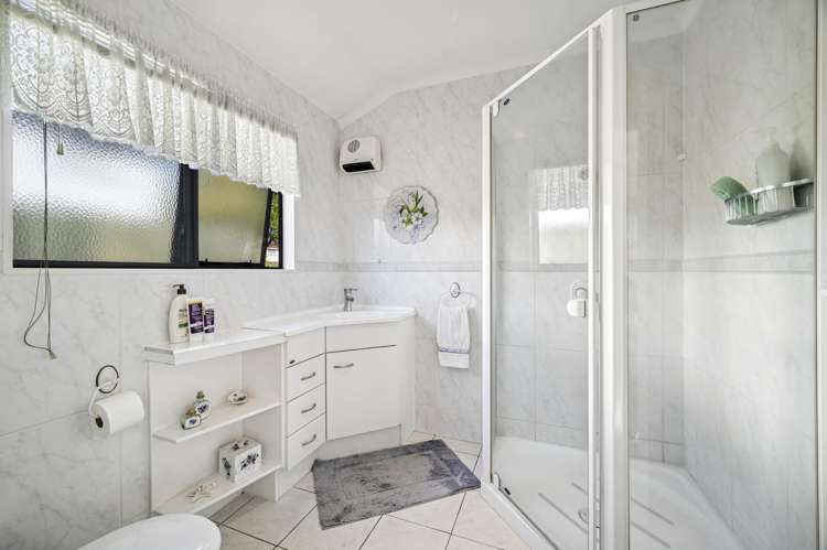 7A Robertson Street Glenholme_15