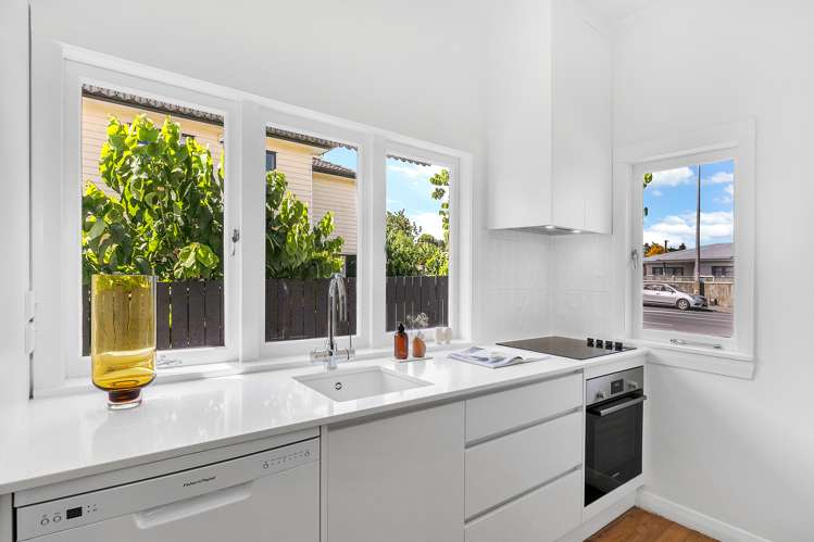 1113 New North Road Mount Albert_4