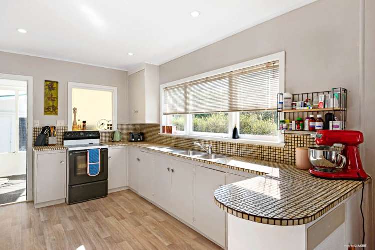 17 Paterson Avenue Pukekohe_6