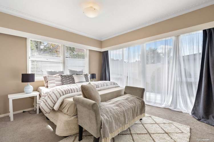 24 Raymond Terrace Northcote_10