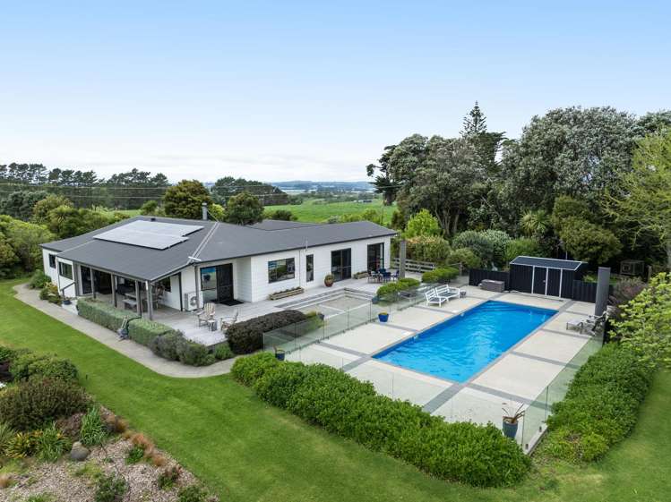 130 Gleeson Road Waiuku_3