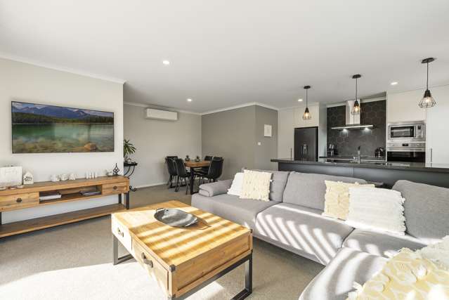 10 Korimako Place Coastlands_4