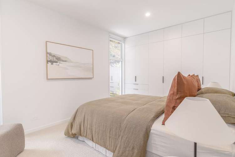 196 Main Road Redcliffs_9