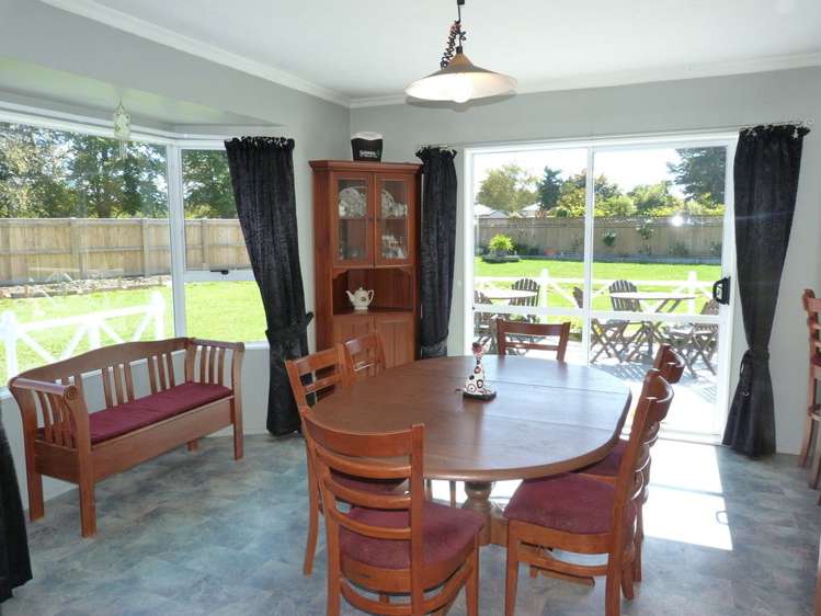 83 Reading Street Greytown_4