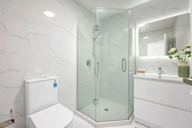 24C Tomintoul Place Highland Park_29