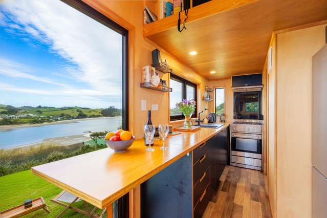 13a Emay Crescent Pahi_4