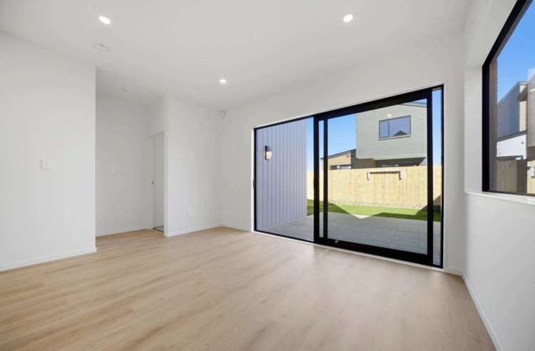 6 Stableford Crescent_3