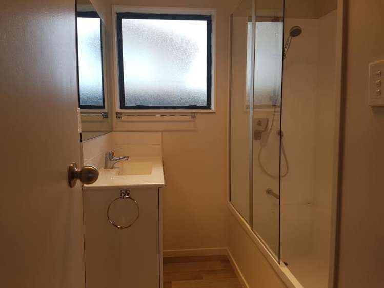 28a Parker Crescent Otara_8