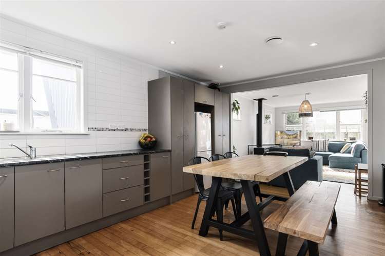 215a Range Road Papamoa_3