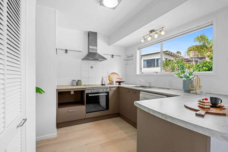 5 Cyclarama Crescent Massey_9