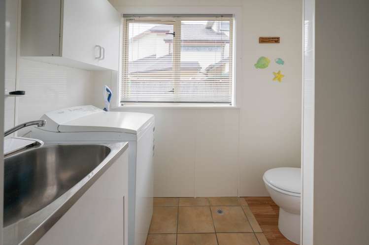 1 Neeve Place Taradale_9