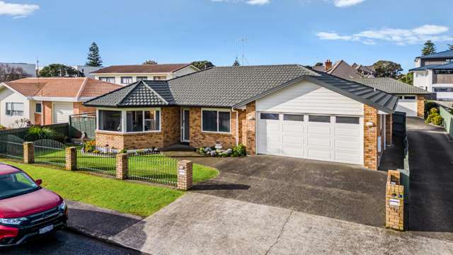 15 Alice Avenue Orewa_4