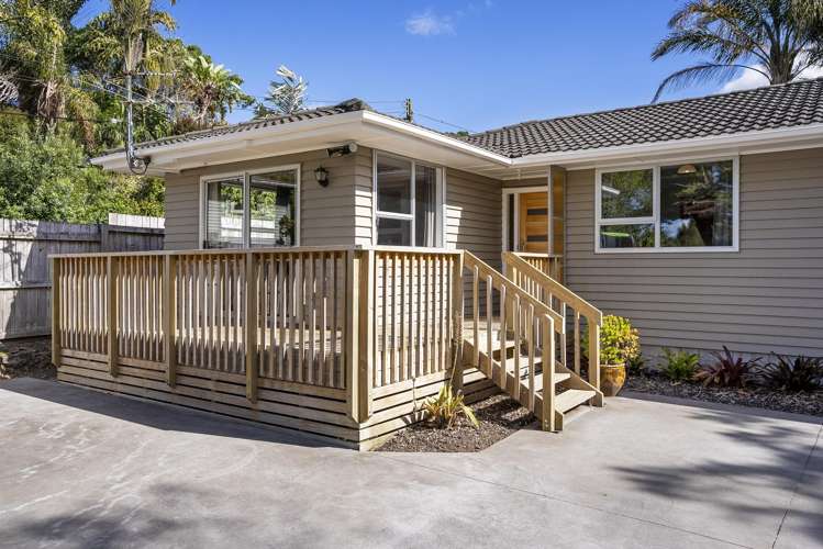 424 West Coast Road Glen Eden_10