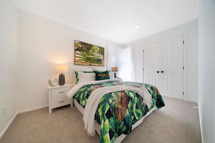 8 Coupland Court Glendene_17