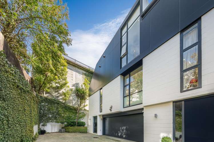43 Scarborough Terrace Parnell_19
