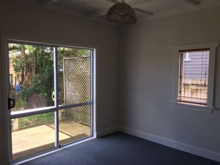  80 Kiwi Road Point Chevalier_10