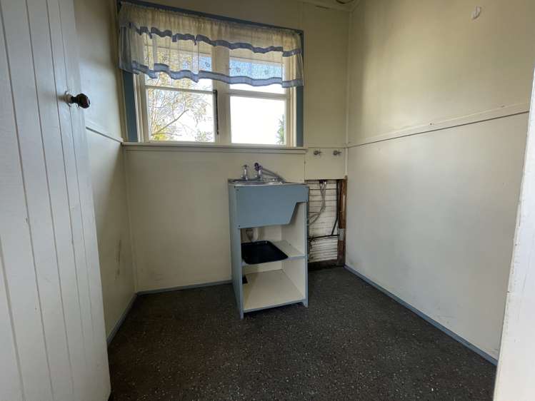 17 Stewart Street Waimangaroa_8