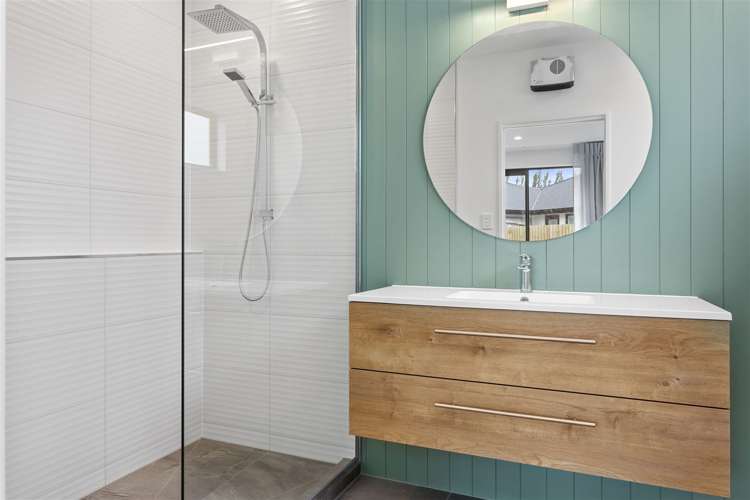 22 Mcquillan Avenue Woodend_9