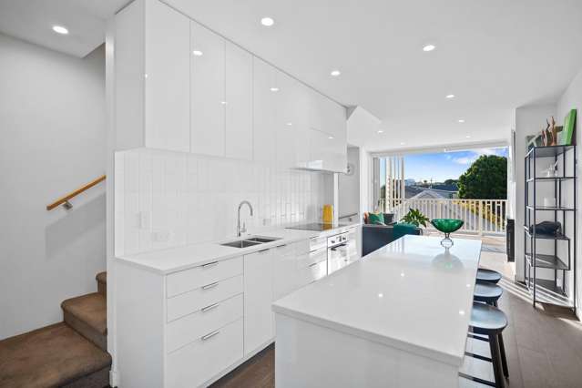 9/83 Hinemoa Street Birkenhead_3