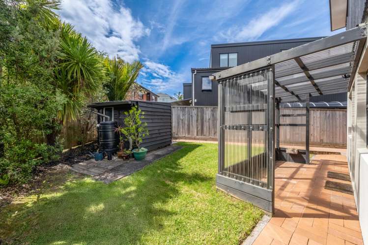 32C Devon Road Bucklands Beach_32
